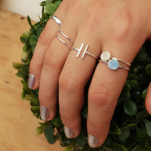 Round White Shell Silver Ring