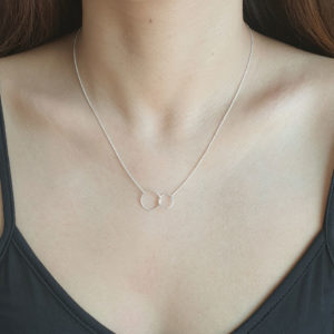 Interlocked Circles Silver Necklace