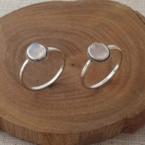 Rope Edge Oval Rose Quartz Silver Gemstone Ring