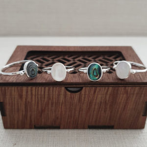 Big Oval 1 Bead Silver Abalone Ring