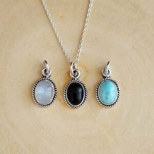 Black Onyx Oval Silver Necklace
