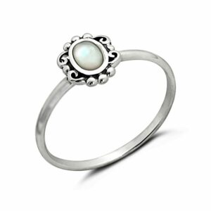 Vintage Beaded Shell Silver Ring