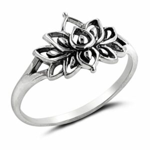 Lovely Lotus Silver Ring