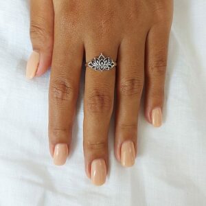 Lovely Lotus Silver Ring