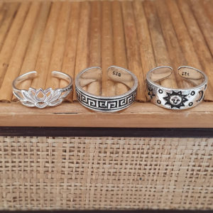 Greek Key Silver Mid Finger ring