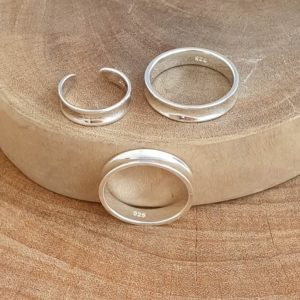 Concave Silver Band Ring