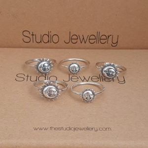 Small Smiling Sun Silver Ring