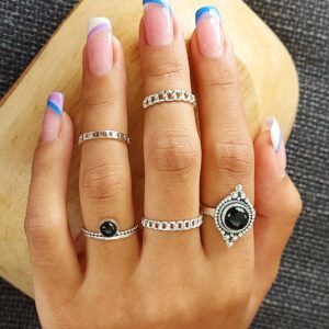 Onyx Circle Beaded Band Silver Ring