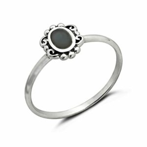 Vintage Beaded Black Silver Ring
