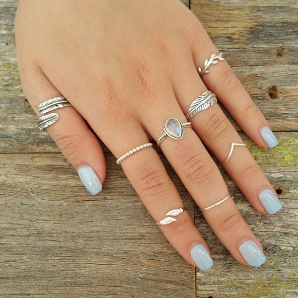 Adjustable Leaf Midi Ring in Sterling Silver - Studio Jewellery US